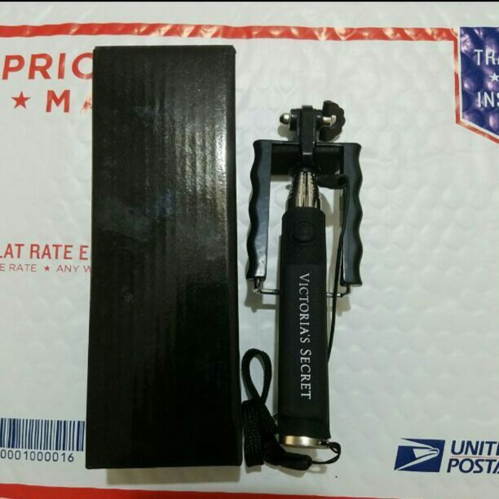 Victoria Secret Selfie Stick NWOT